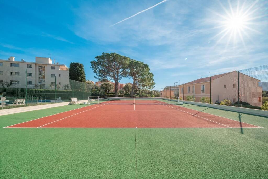 Appartement Familial 6P, Avec Piscine Et Tennis, Proche Mer 罗克布吕讷-卡普马丹 外观 照片