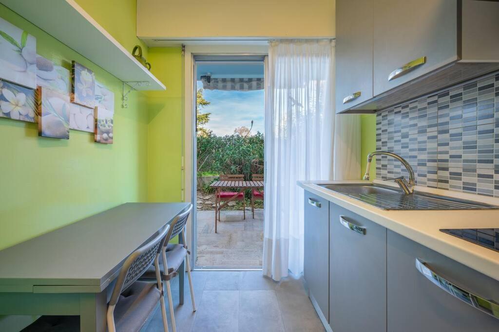 Appartement Familial 6P, Avec Piscine Et Tennis, Proche Mer 罗克布吕讷-卡普马丹 外观 照片